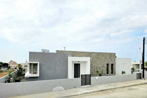 3 chambres House à Paphos, Cyprus No. 82709 2