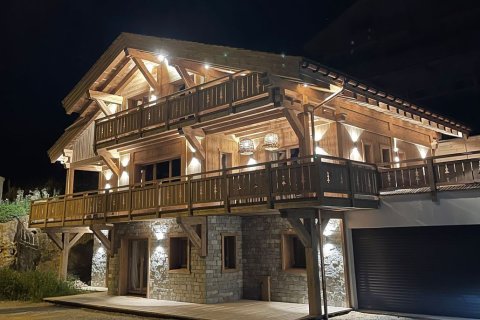 6 bedrooms House in Crest-Voland, France No. 100185 2