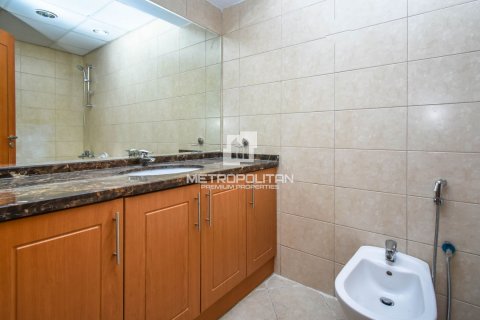 2 bedrooms Apartment in Xuong Giang, Vietnam No. 93773 21