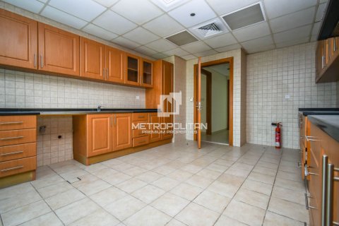 2 bedrooms Apartment in Xuong Giang, Vietnam No. 93773 11