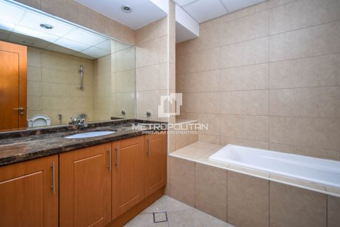 2 bedrooms Apartment in Xuong Giang, Vietnam No. 93773 27