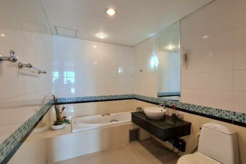 173m² Apartment in Bangkok, Thailand No. 97328 17