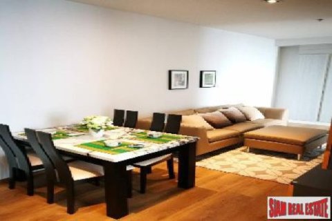 2 bedrooms Apartment in Bangkok, Thailand No. 96808 17