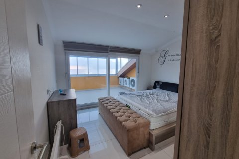 2 bedrooms Penthouse in Tri Phuong, Vietnam No. 12292 10