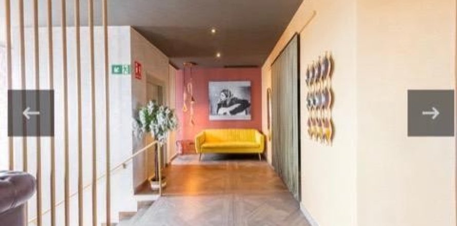 248m² Commercial property en Málaga, Spain No. 128639