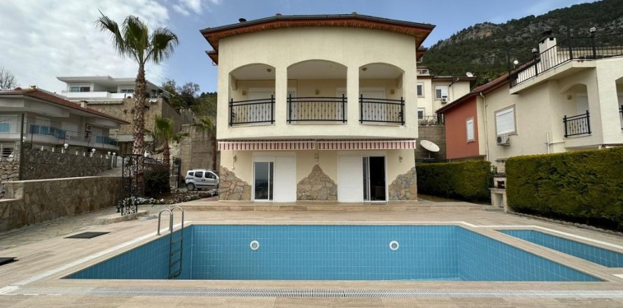 5 rooms Apartment in Chau Lang, Vietnam No. 21621