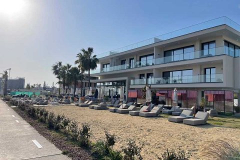 2 bedrooms Apartment in Larnaca, Cyprus No. 83563 1