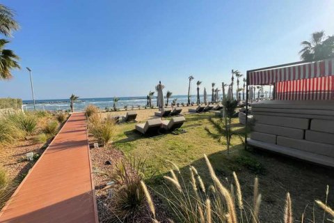 2 bedrooms Apartment in Larnaca, Cyprus No. 83563 4