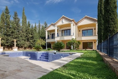 8 bedrooms House in Marbella, Spain No. 25493