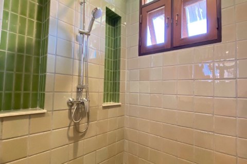 4 bedrooms House in Chiang Mai, Thailand No. 98261 3