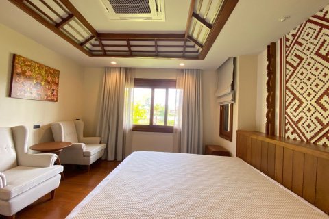 4 bedrooms House in Chiang Mai, Thailand No. 98261 19