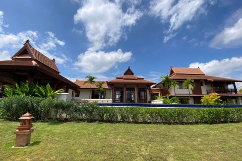 4 bedrooms House in Chiang Mai, Thailand No. 98261 1