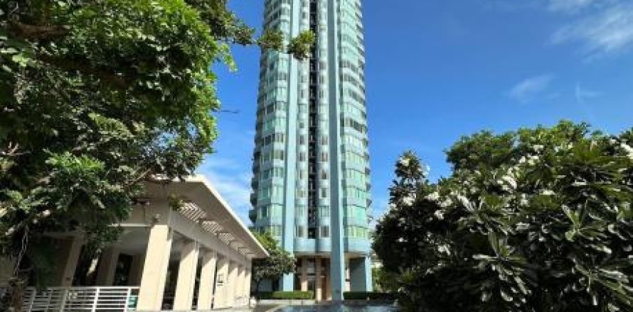 3 bedrooms Apartment in Bangkok, Thailand No. 97081