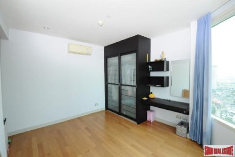 3 bedrooms Apartment in Bangkok, Thailand No. 97081 5