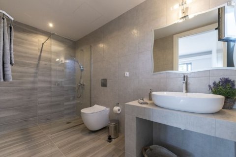 4 bedrooms Villa in Kranidi, Greece No. 108423 17