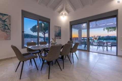 4 bedrooms Villa in Kranidi, Greece No. 108423 5