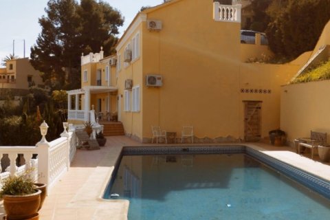 Вилла с 8 спальнями в Hung Thanh, Вьетнам №84884 9