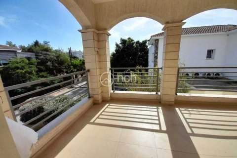 5 bedrooms House in Agios Tychonas, Cyprus No. 31348 2