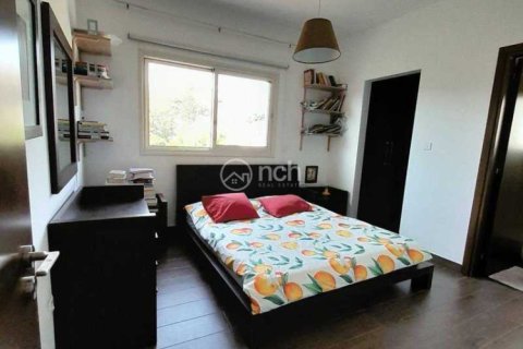 5 bedrooms House in Agios Tychonas, Cyprus No. 31348 15