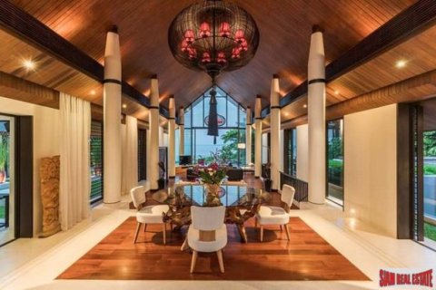 5 bedrooms Villa in Phuket, Thailand No. 95663 21