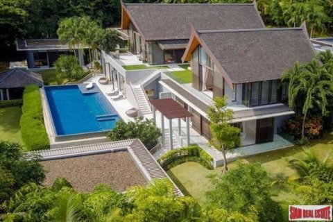 5 bedrooms Villa in Phuket, Thailand No. 95663 1