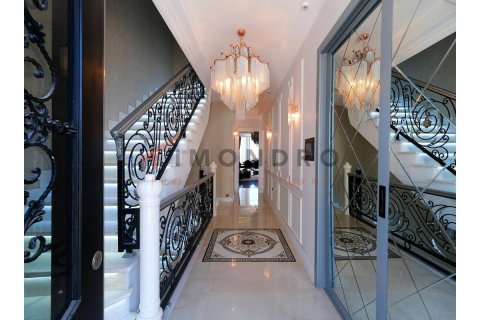 6 bedrooms Villa in An Thach Trung, Vietnam No. 17272 6