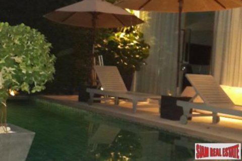 5 bedrooms Villa in Surat Thani, Thailand No. 95741 4