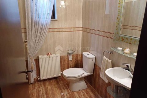 4 chambres House à Aradippou, Cyprus No. 31920 5