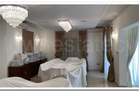 5 bedrooms Villa in Agios Tychonas, Cyprus No. 31313 10