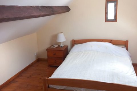 5 bedrooms Villa in Saint-Germain-du-Salembre, France No. 69453 30