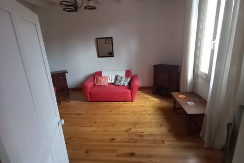 5 bedrooms Villa in Saint-Germain-du-Salembre, France No. 69453 19