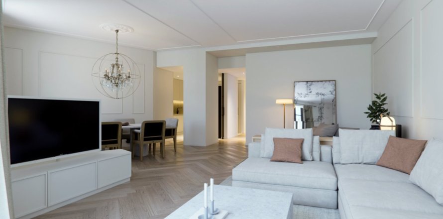 3 bedrooms Apartment in L'Eixample, Spain No. 110600