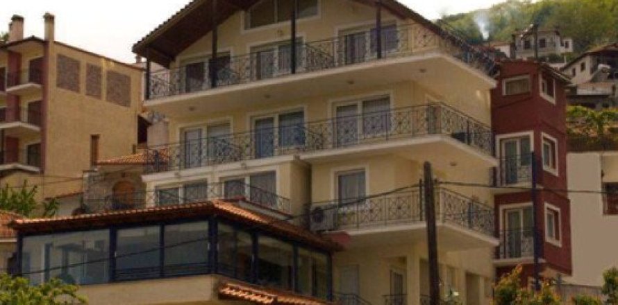 1000m² Business in Larissa, Greece No. 59020