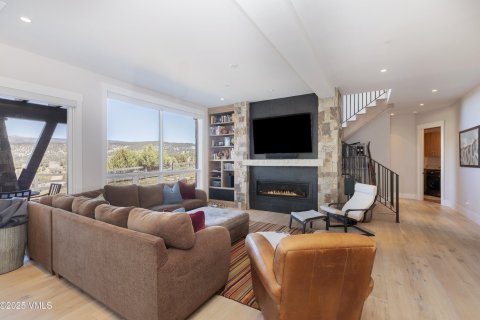 4 bedrooms House in Eagle, USA No. 104571 18