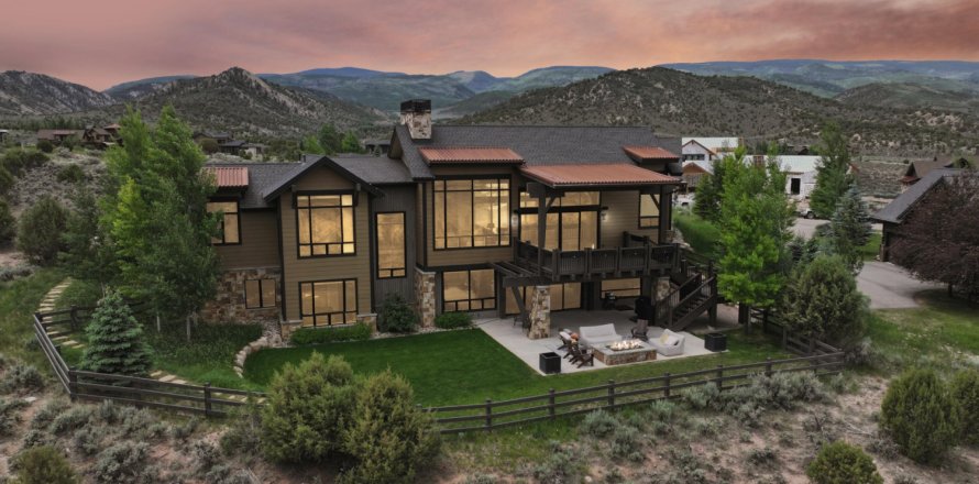 4 bedrooms House in Eagle, USA No. 104571