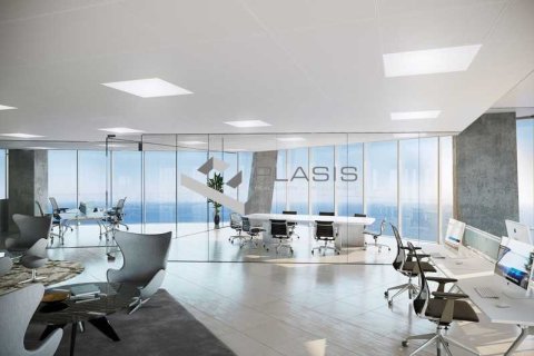 4 bedrooms Apartment in Limassol, Cyprus No. 103913 3