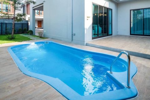 4 bedrooms House in Chiang Mai, Thailand No. 98221 14