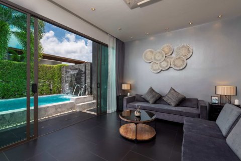 3 bedrooms Villa in Chalong, Thailand No. 1185 11