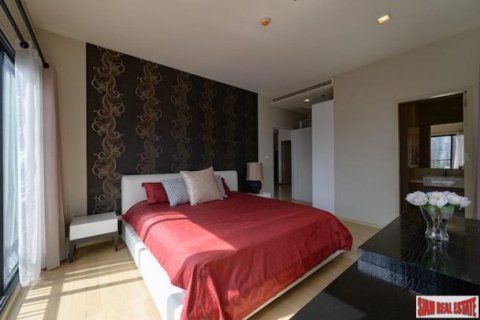 2 bedrooms Apartment in Bangkok, Thailand No. 96237 10