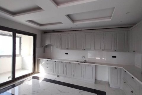 5 bedrooms Apartment in Binh Chanh, Vietnam No. 53568 1