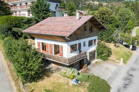 4 bedrooms House in Combloux, France No. 100022 6