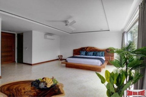 5 bedrooms Villa in Surat Thani, Thailand No. 97446 13