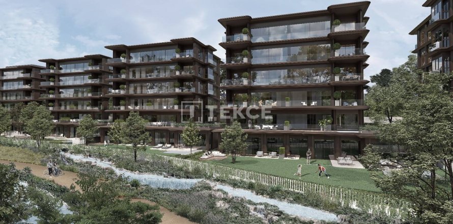 5 bedrooms Apartment in Istanbul, Turkey No. 11763