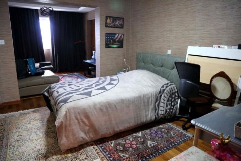 6 bedrooms Villa in Nicosia, Cyprus No. 106315 8