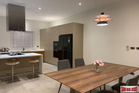 2 bedrooms Villa in Rawai, Thailand No. 96521 6