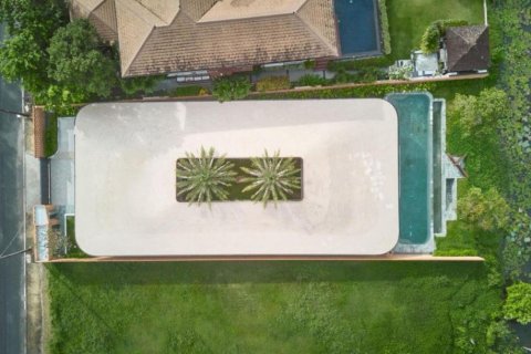 4 bedrooms Villa in Phuket, Thailand No. 97321 10