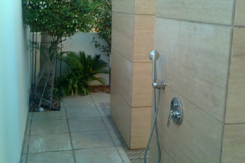 5 bedrooms Villa in Agios Athanasios, Cyprus No. 30161 8