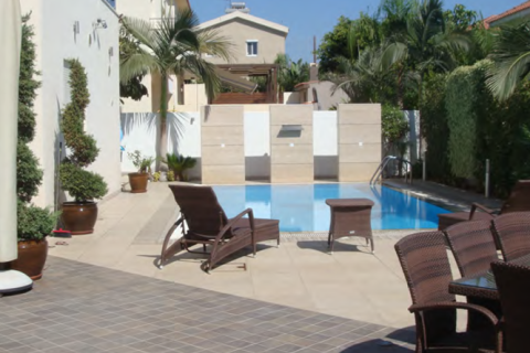 5 bedrooms Villa in Agios Athanasios, Cyprus No. 30161 15