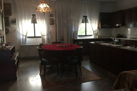 6 rooms Apartment in Thessaloniki, Greece No. 55831 4