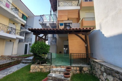 2 bedrooms Apartment in Chalkidiki, Greece No. 107624 18